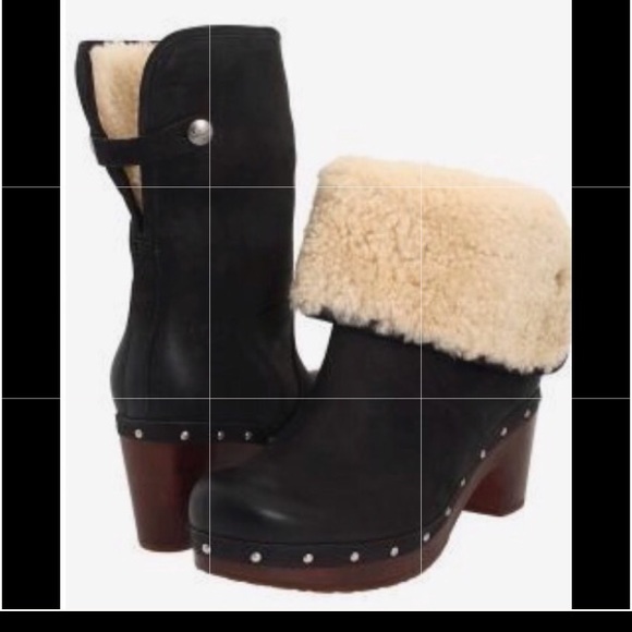 UGG Shoes - Ugg Lynnea Black Shearling Clog Boots Leather UGG Shoes - Ugg Lynnea Black Shearling Clog Boots Leather
